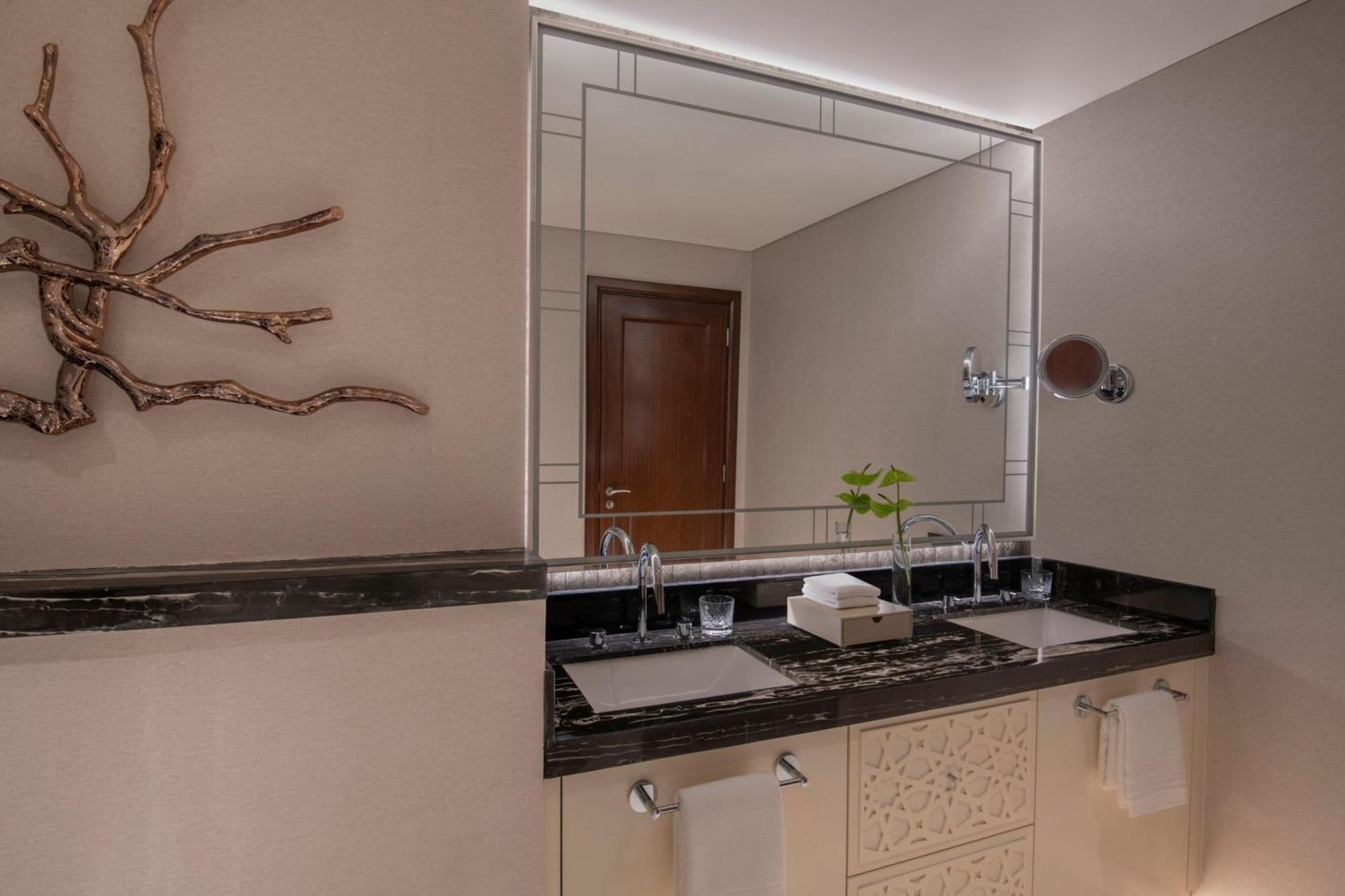 The St. Regis Marsa Arabia Island, The Pearl Qatar Hotel Doha Luaran gambar